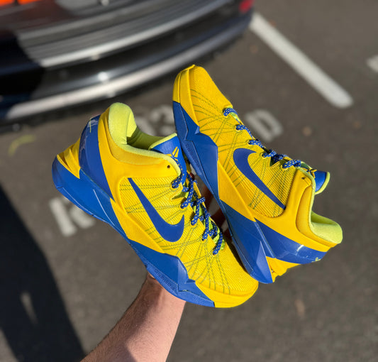 Kobe 7 Barcelona (size 9.5)