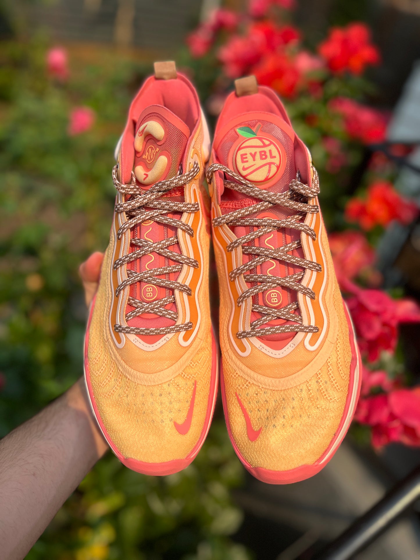 Peach jam gt run (Size 11.5)