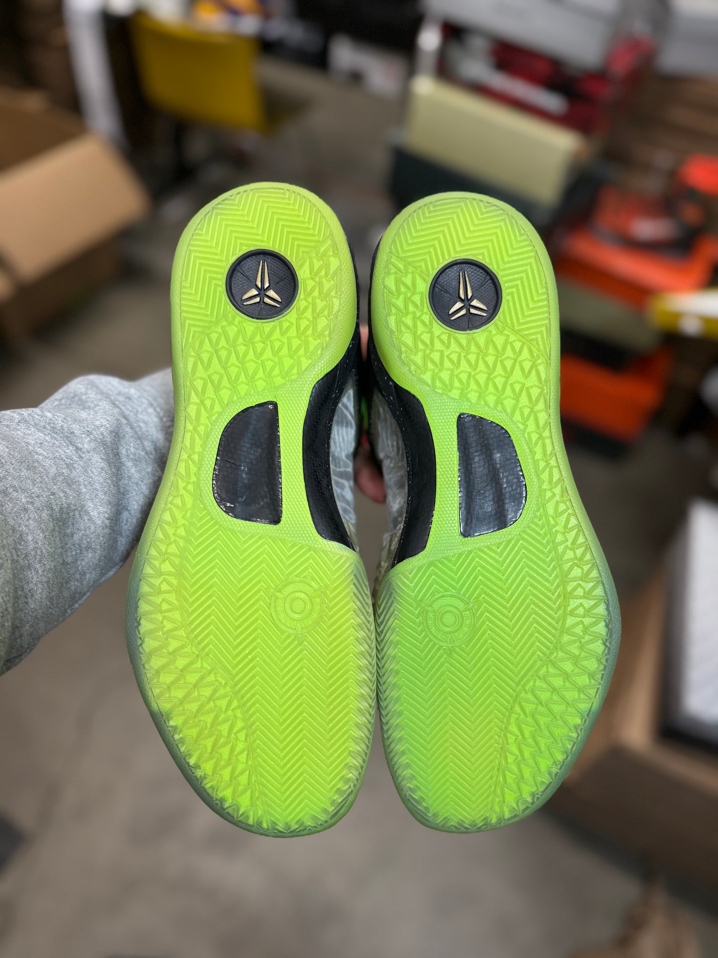 Kobe 8 Christmas (12)