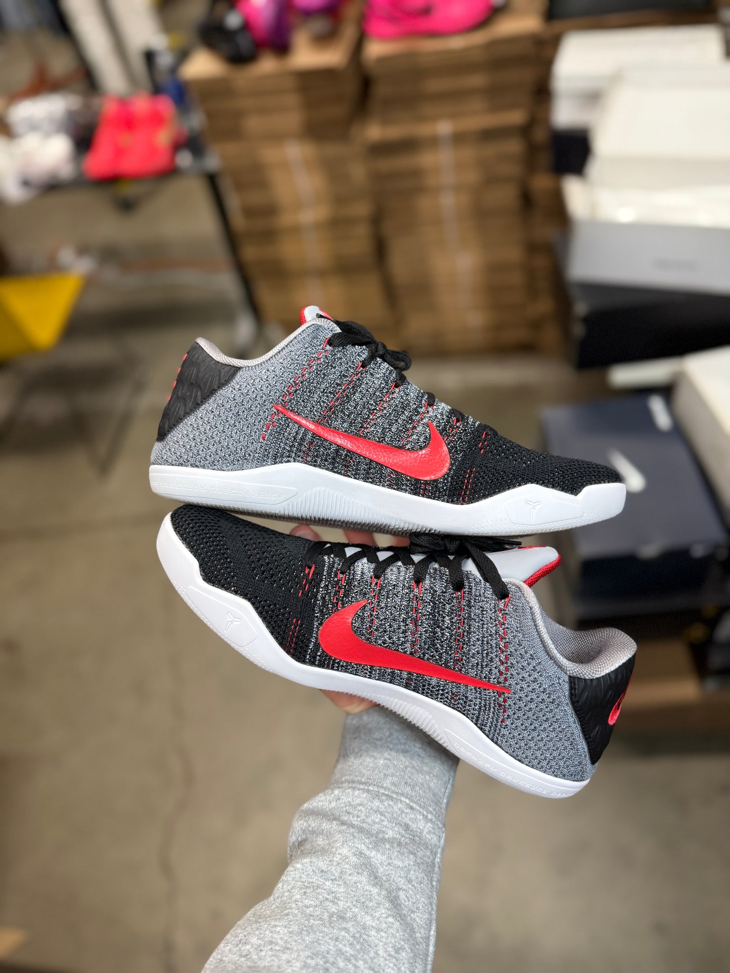 Kobe 11 Tinker (10.5)