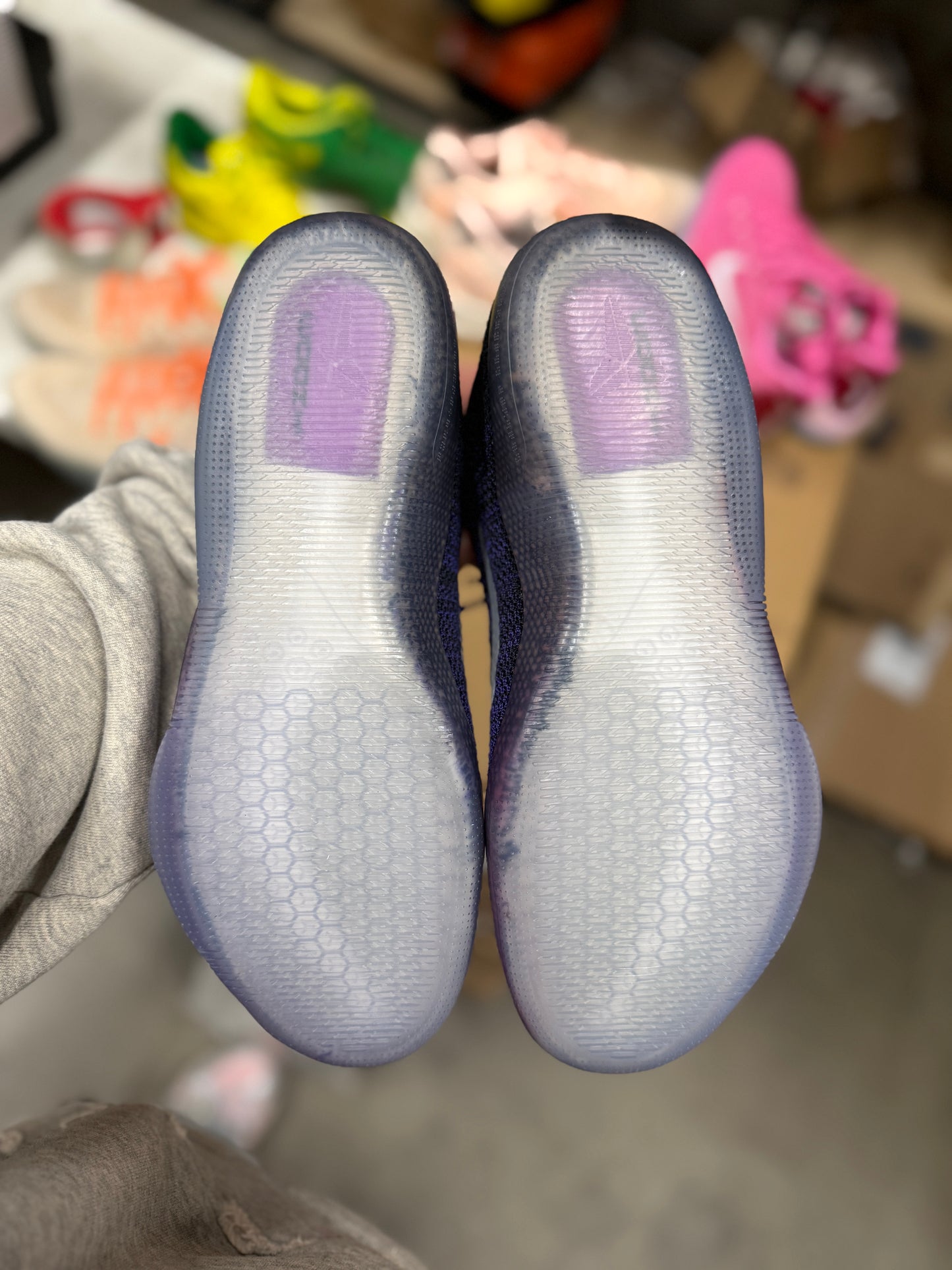 Kobe 11 Eulogy Hyper Grape (size 9.5)