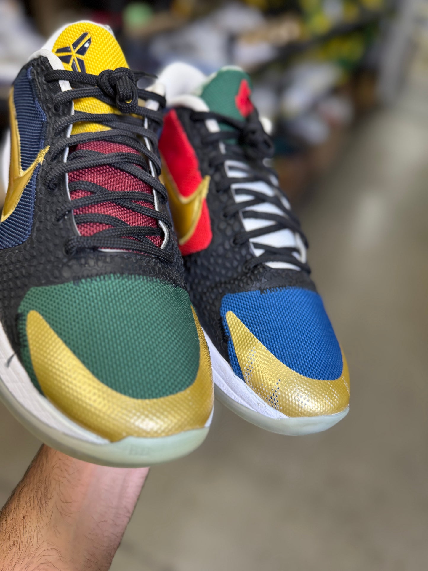Kobe 5 Undefeated (13)