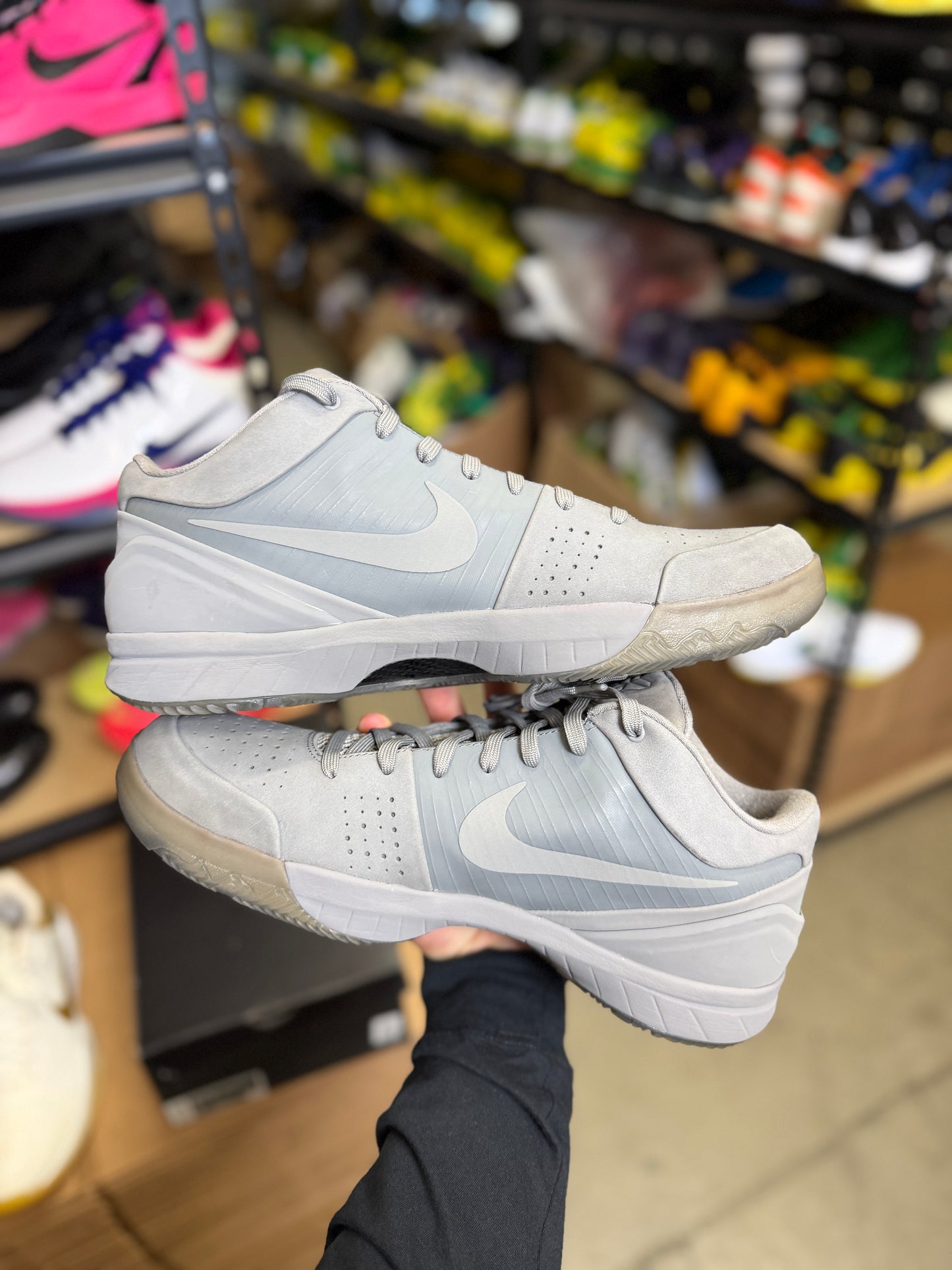 Kobe 4 Fade to Black (13)