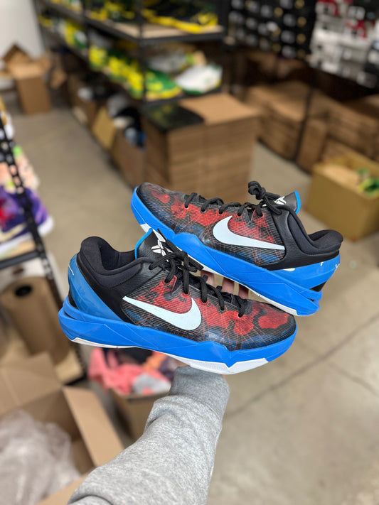 Kobe 7 Dart Frog (11.5)