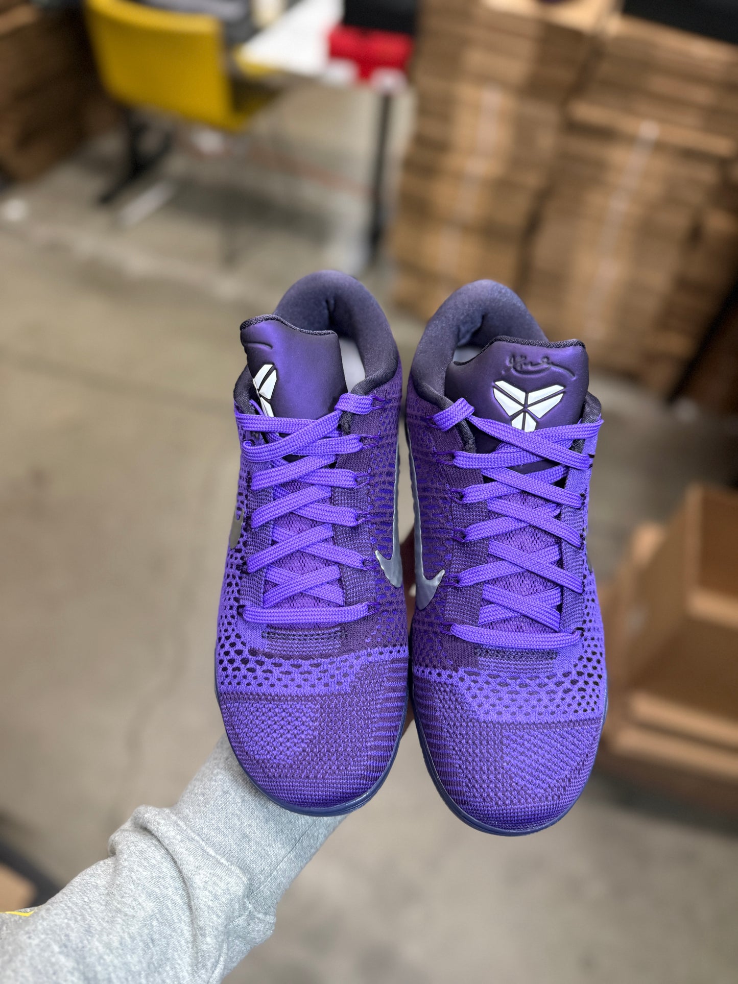 Kobe 9 Moonwalker (8.5)