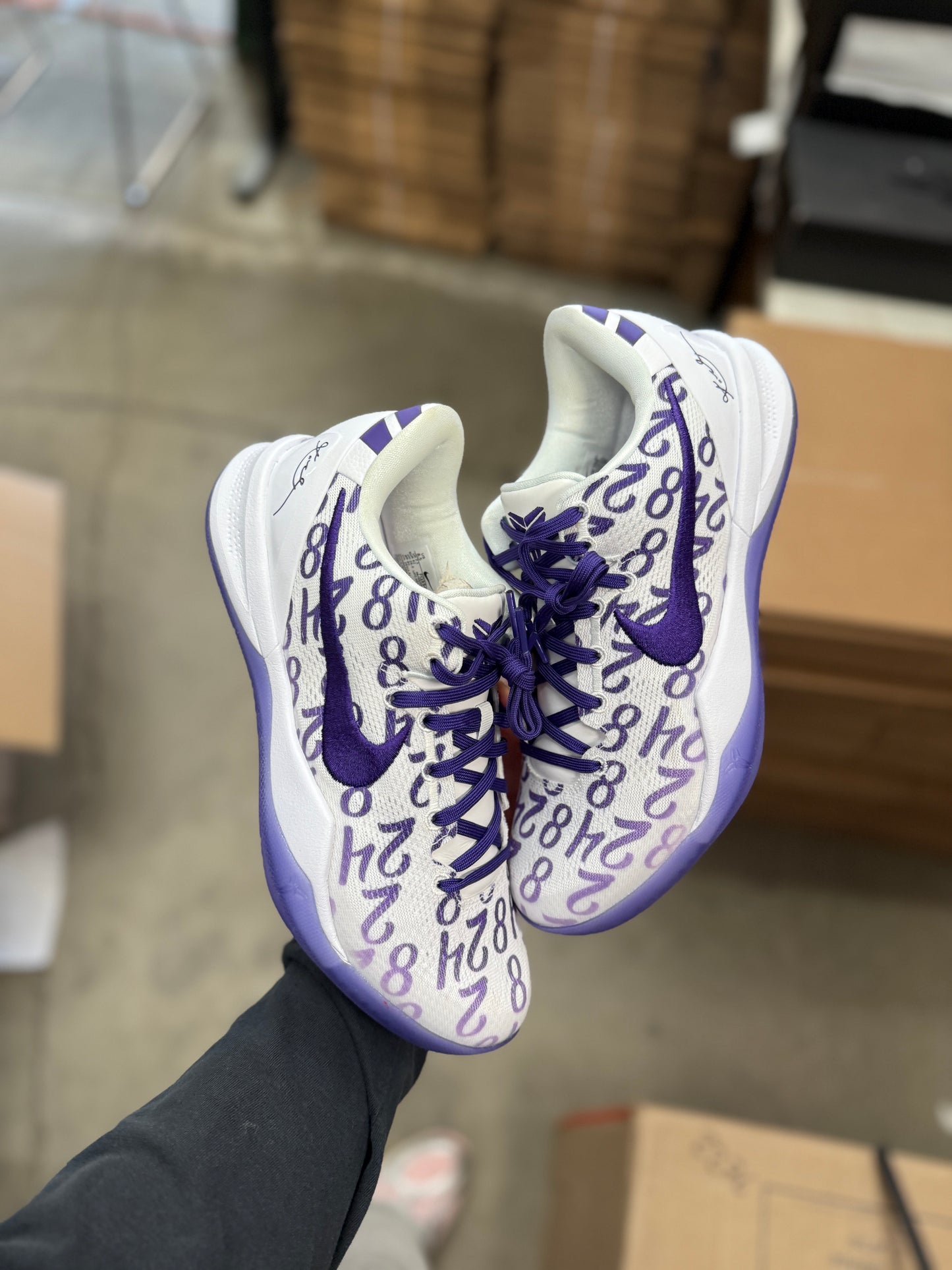 Kobe 8 Court Purple (8.5)