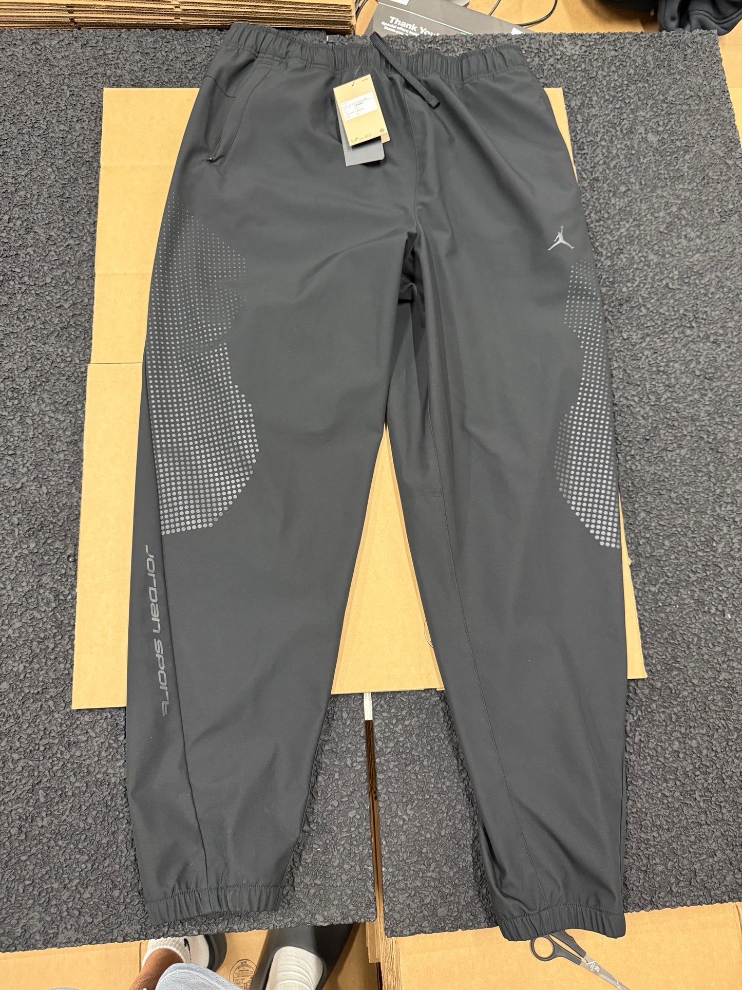 CP3 Camp Sample pants (XL-Tall)