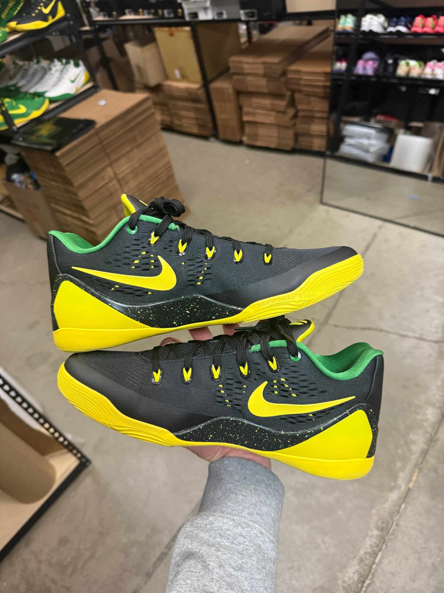 Kobe 9 Oregon PE (10.5)