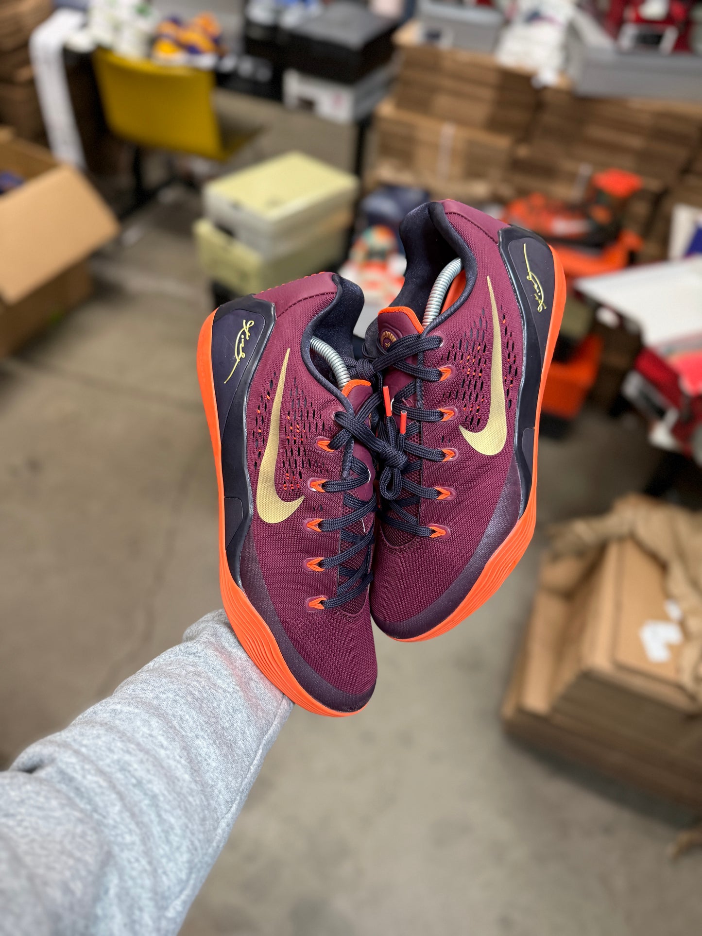Kobe 9 Garnet (11.5)