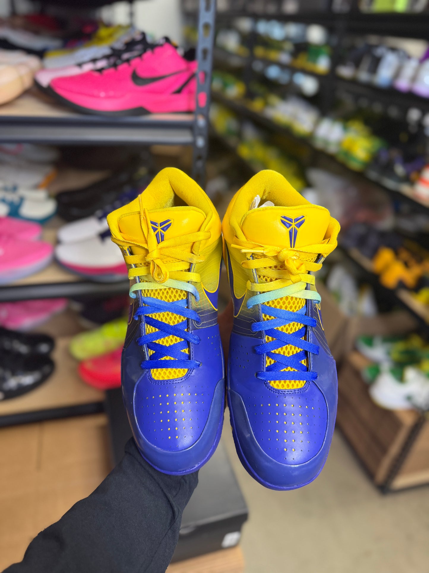 Kobe 4 Four Rings (13)