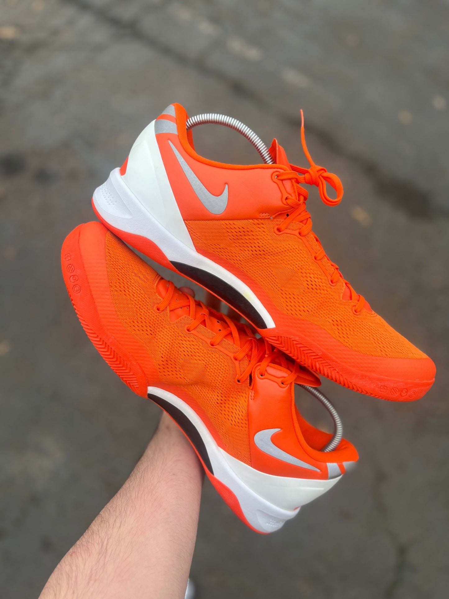 TB Orange 8 (size 17)