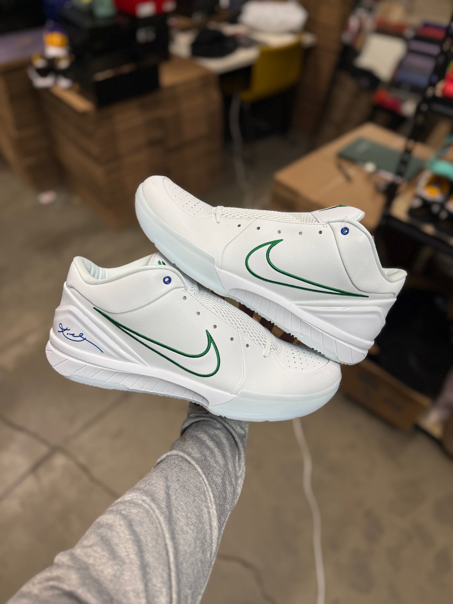 Kobe 4 Draft Day Pack (13)