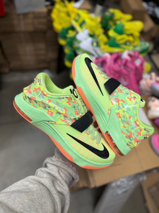 KD7 Easter (size 11)