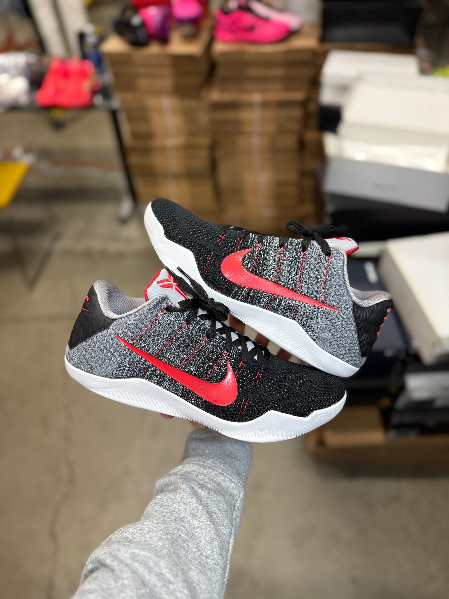 Kobe 11 Tinker (10.5)