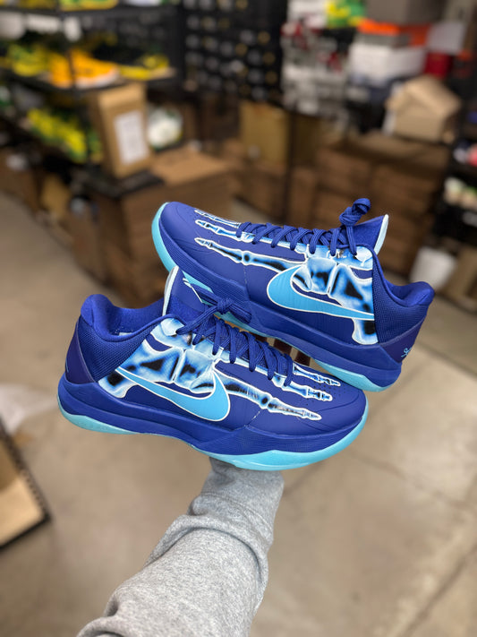 Kobe 5 X-Ray (8.5)