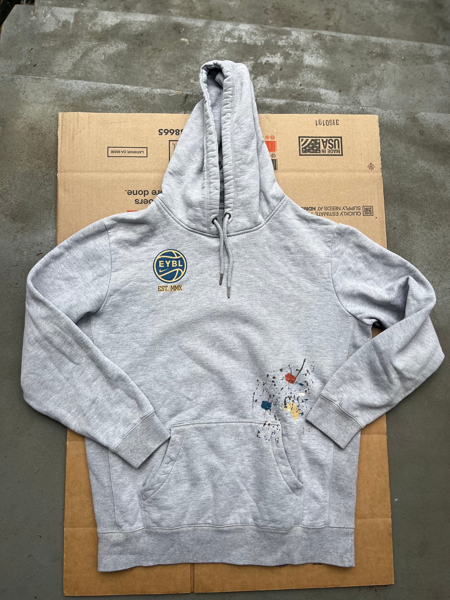 EYBL hoodie (XL)