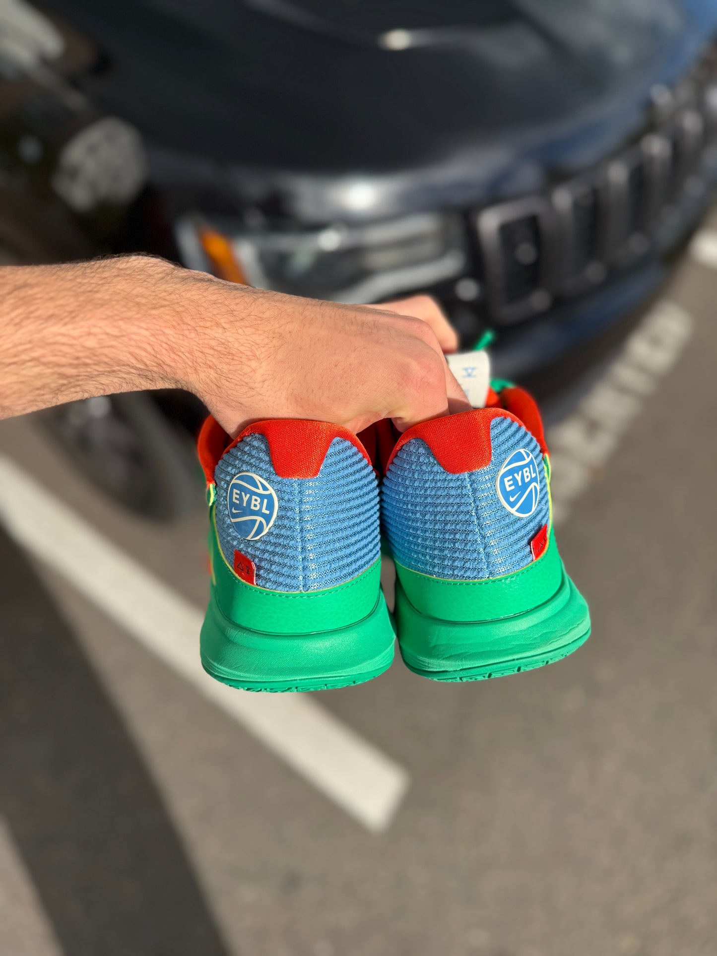 Kyrie 5 Eybl (size 12)