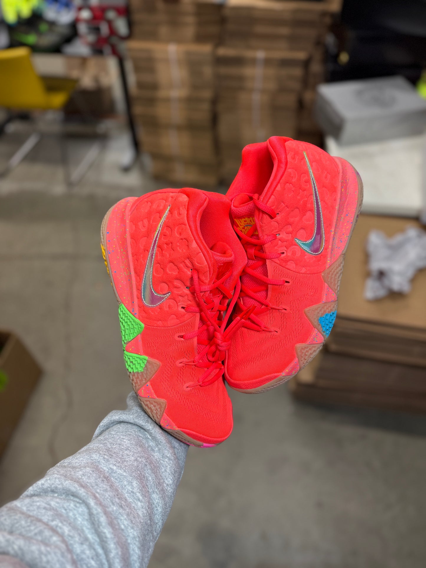 Kyrie Lucky Charms (10)