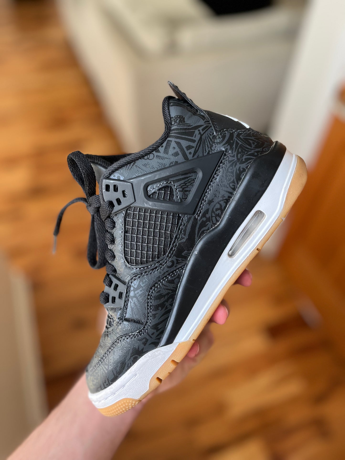 AJ4 (size 4y)