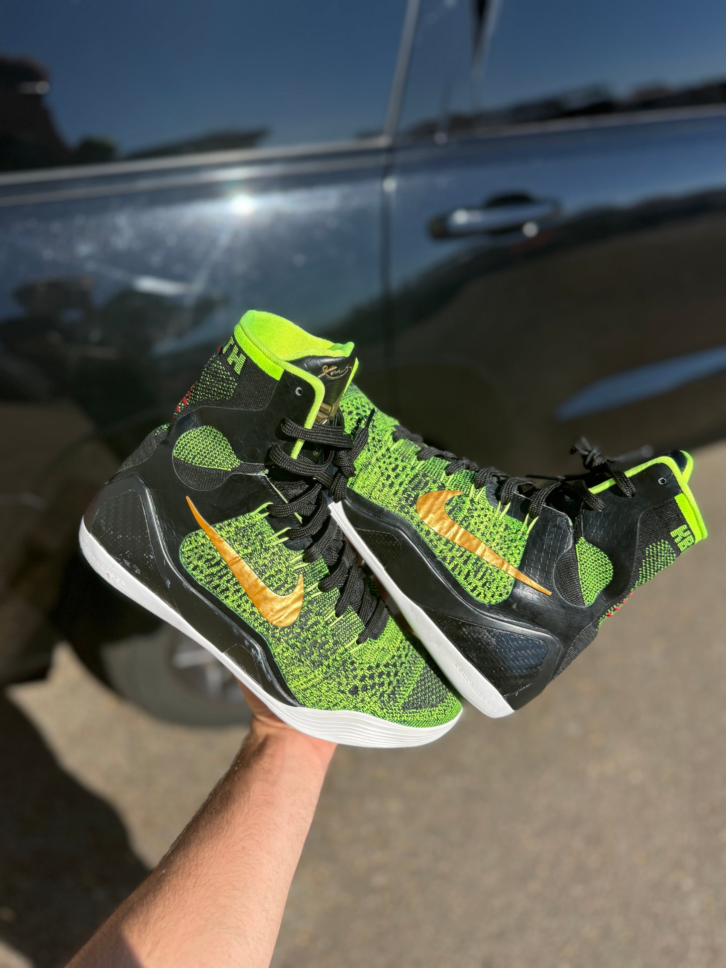(Size 8.5)
