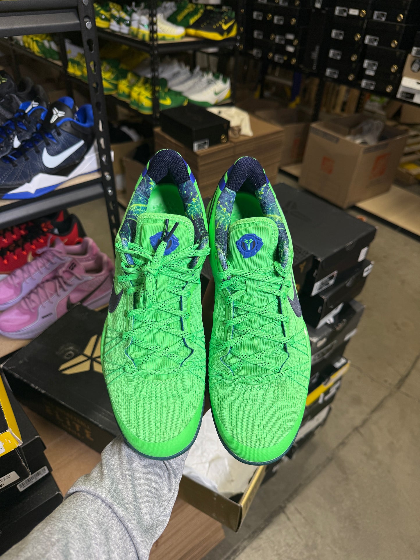 Kobe 8 Super Hero (10)