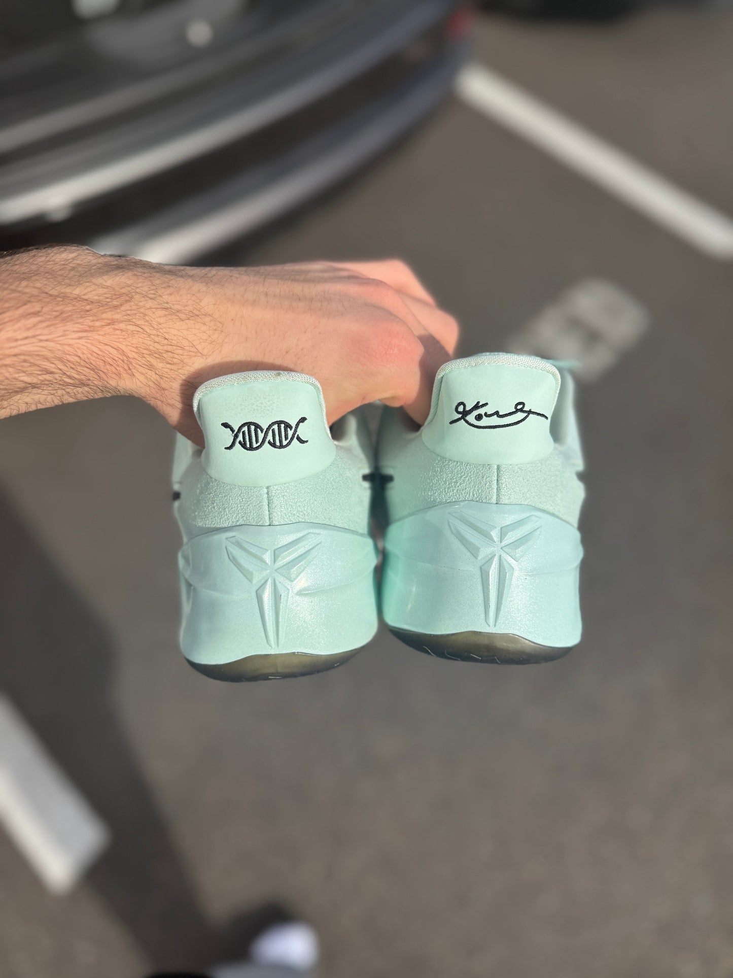 Kobe AD Igloo (size 11.5)