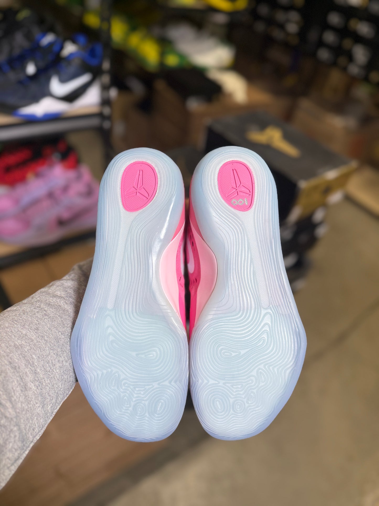Kobe 9 Kay Yow (9.5)