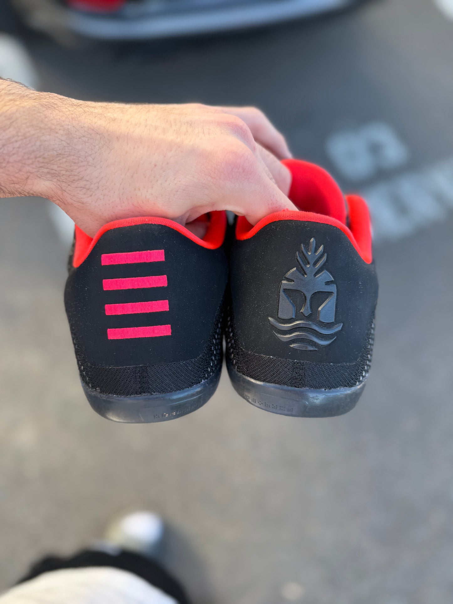 Kobe 11 Achilles Heel (size 14)