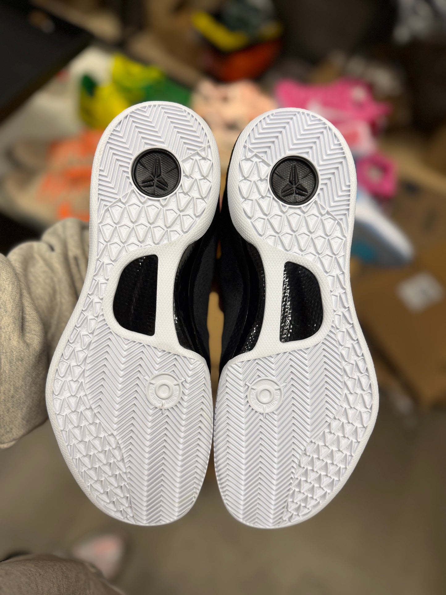 Kobe 8 Lakers Away (size 9.5)