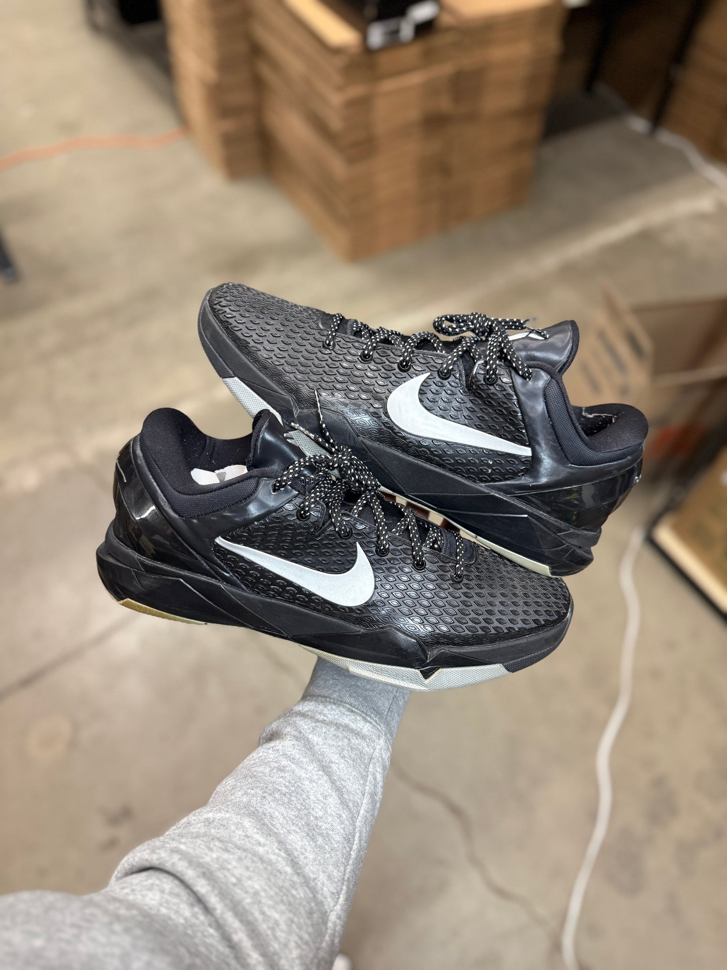 Kobe 7 Team Bank Black (15)