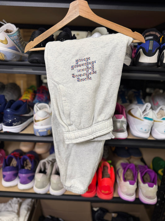 EE Swarovski sweats (L)