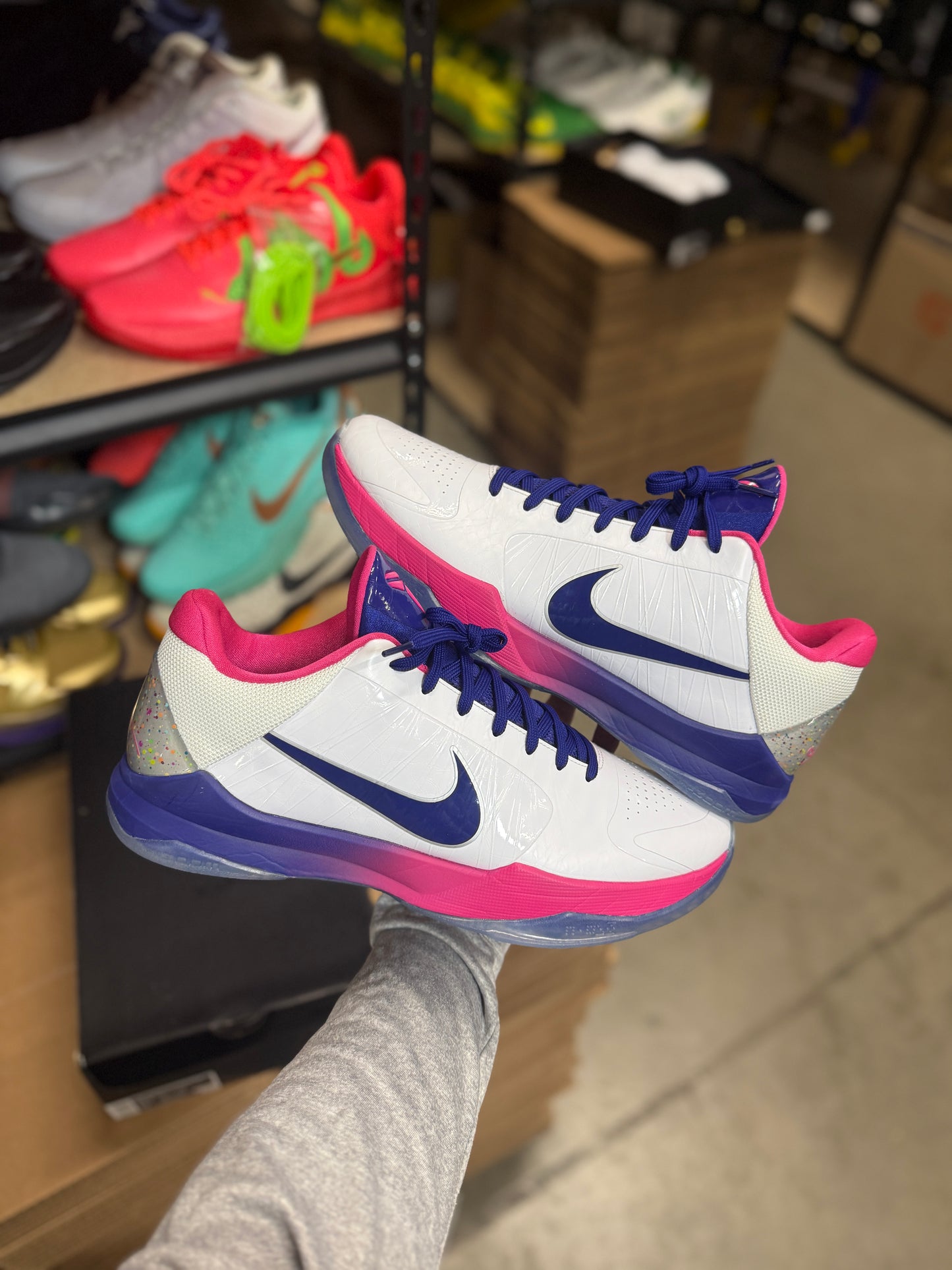 Kobe 5 Kay Yow (13.5)