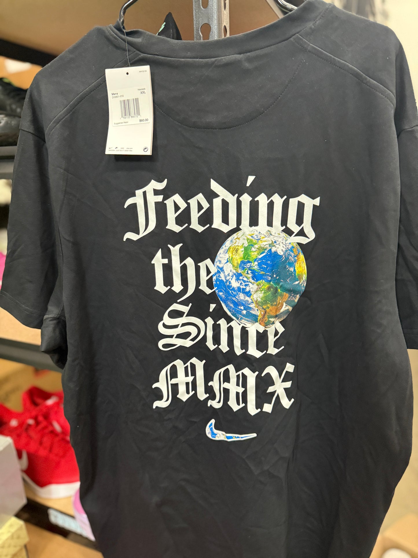 Eybl world tee
