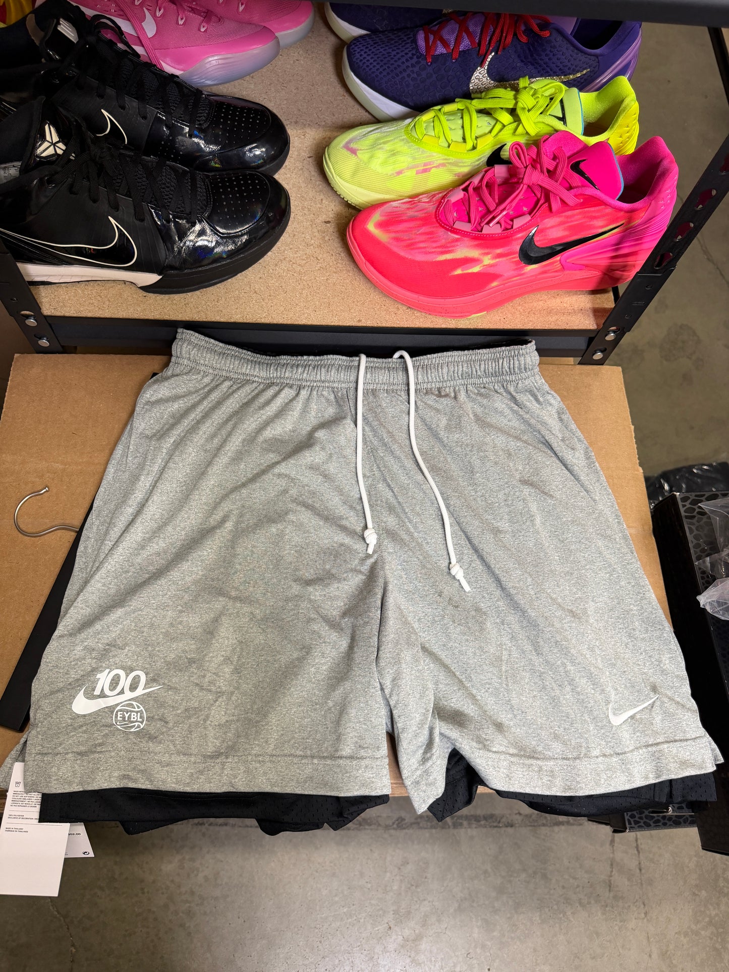 Eybl shorts (L)