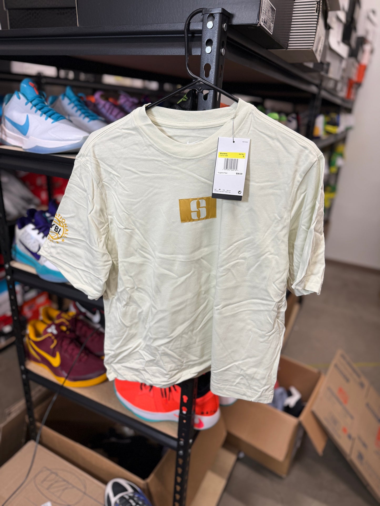 Sabrina Eybl tee