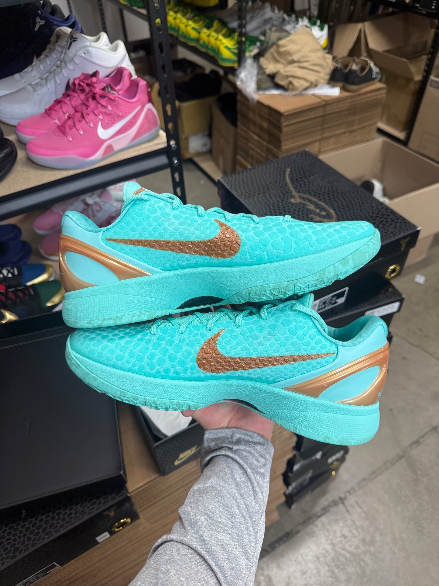 Kobe 6 Jalen Brunson (13)
