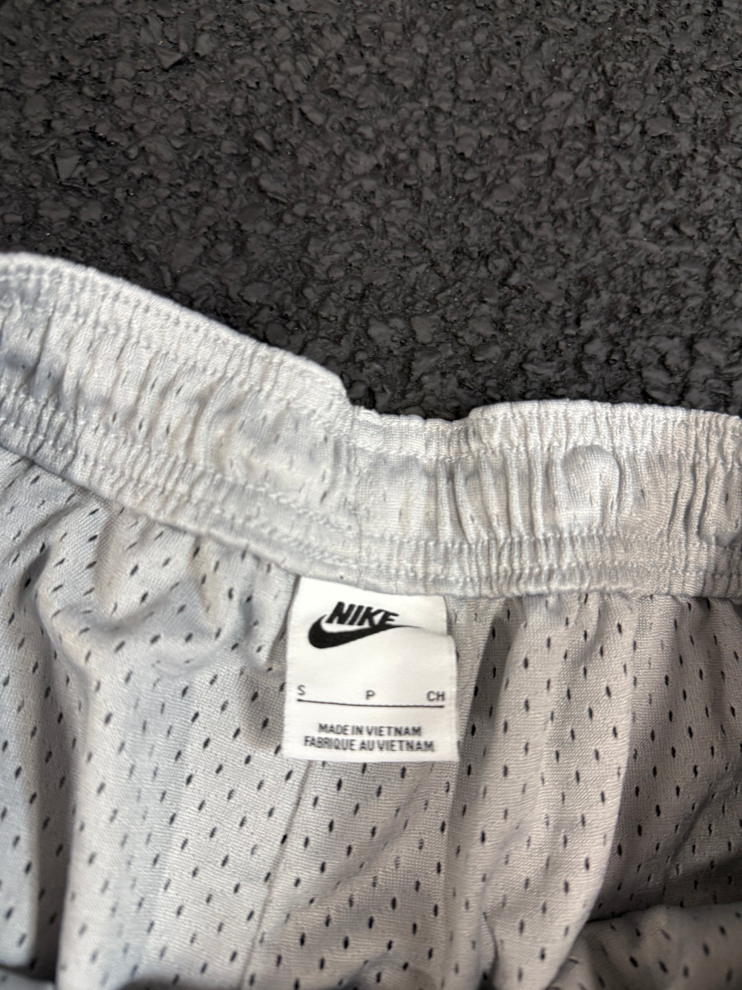 Academy shorts (S)