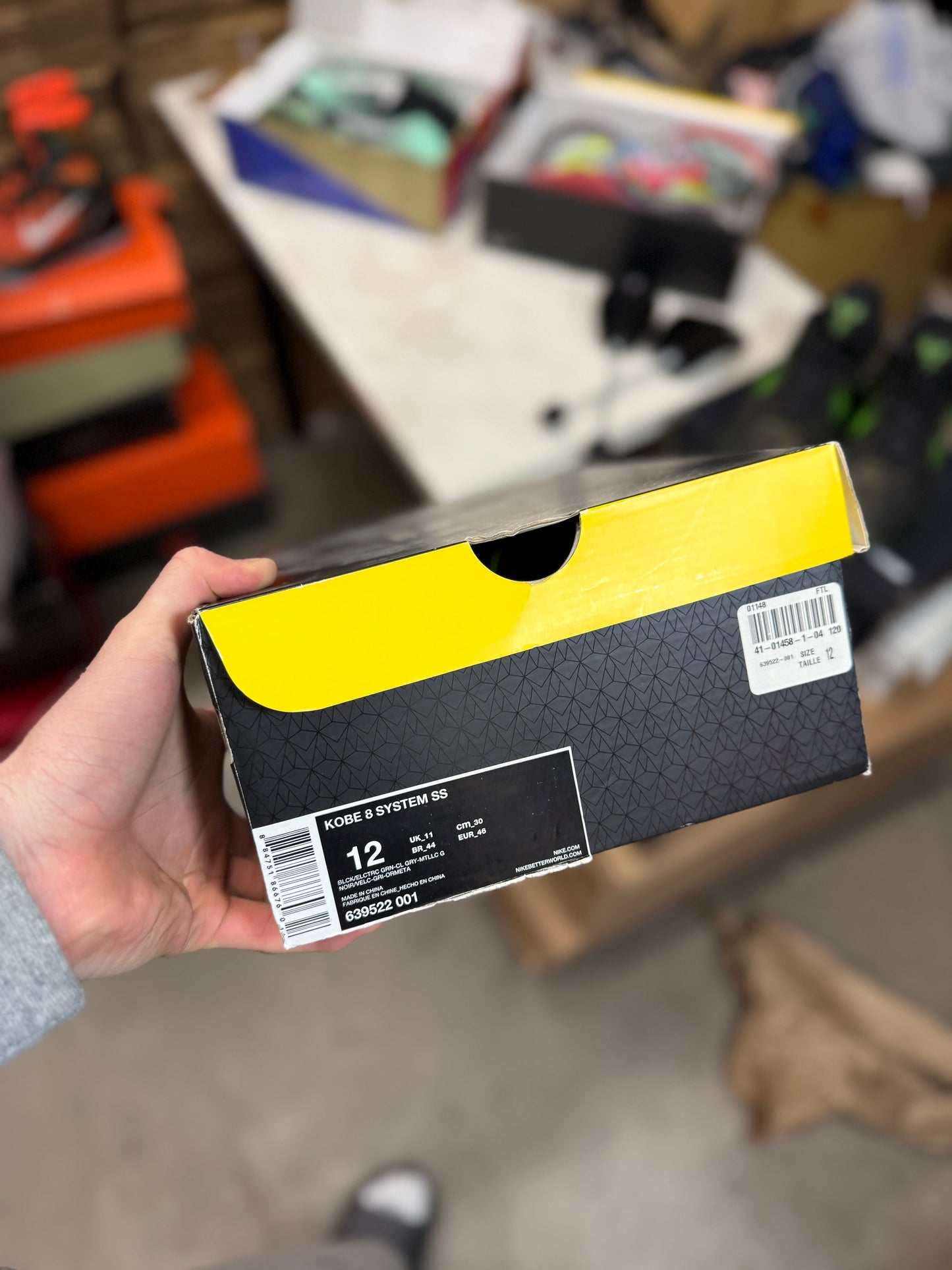 Kobe 8 Christmas (12)