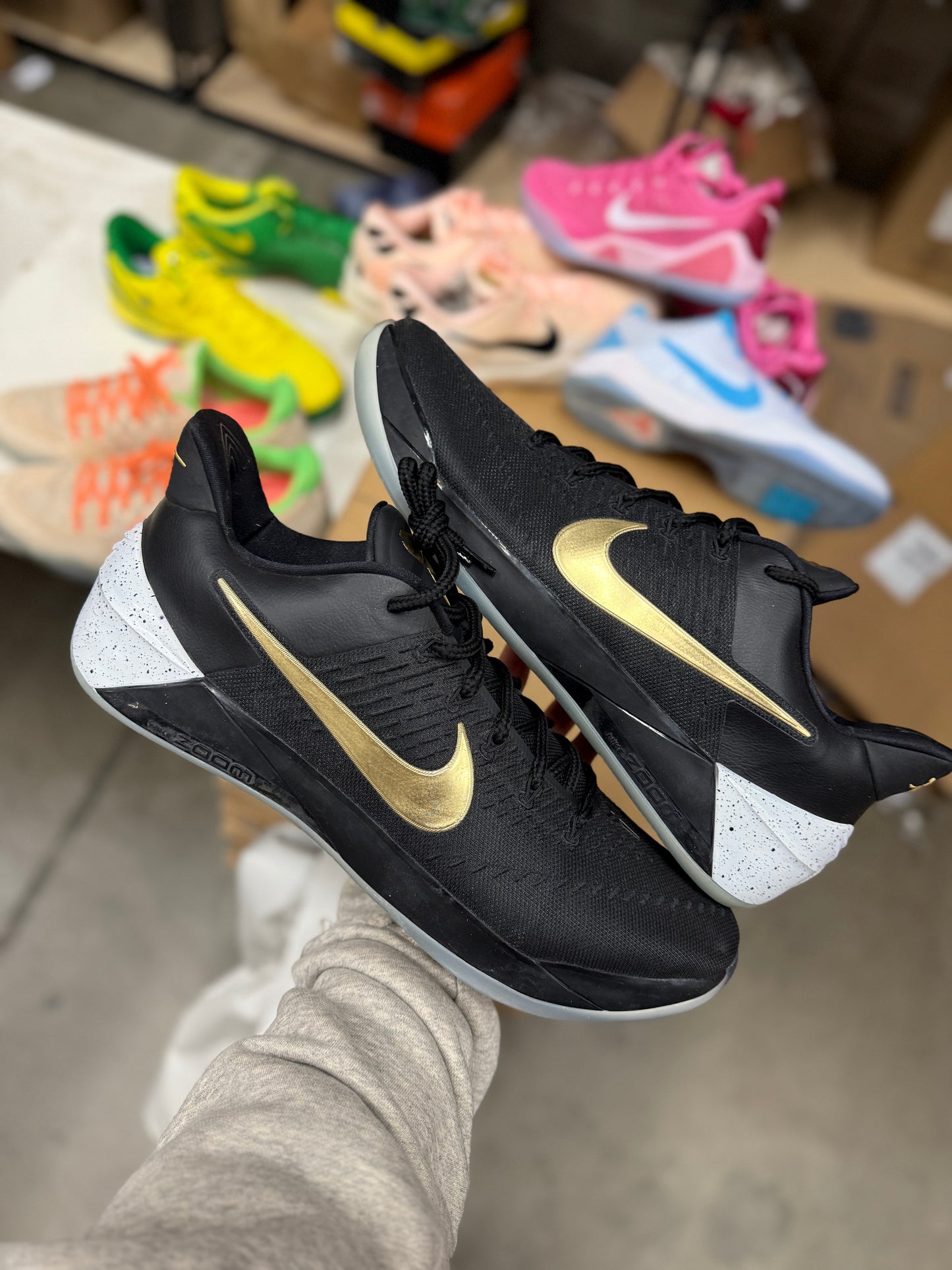 Kobe AD Sample (size 18)