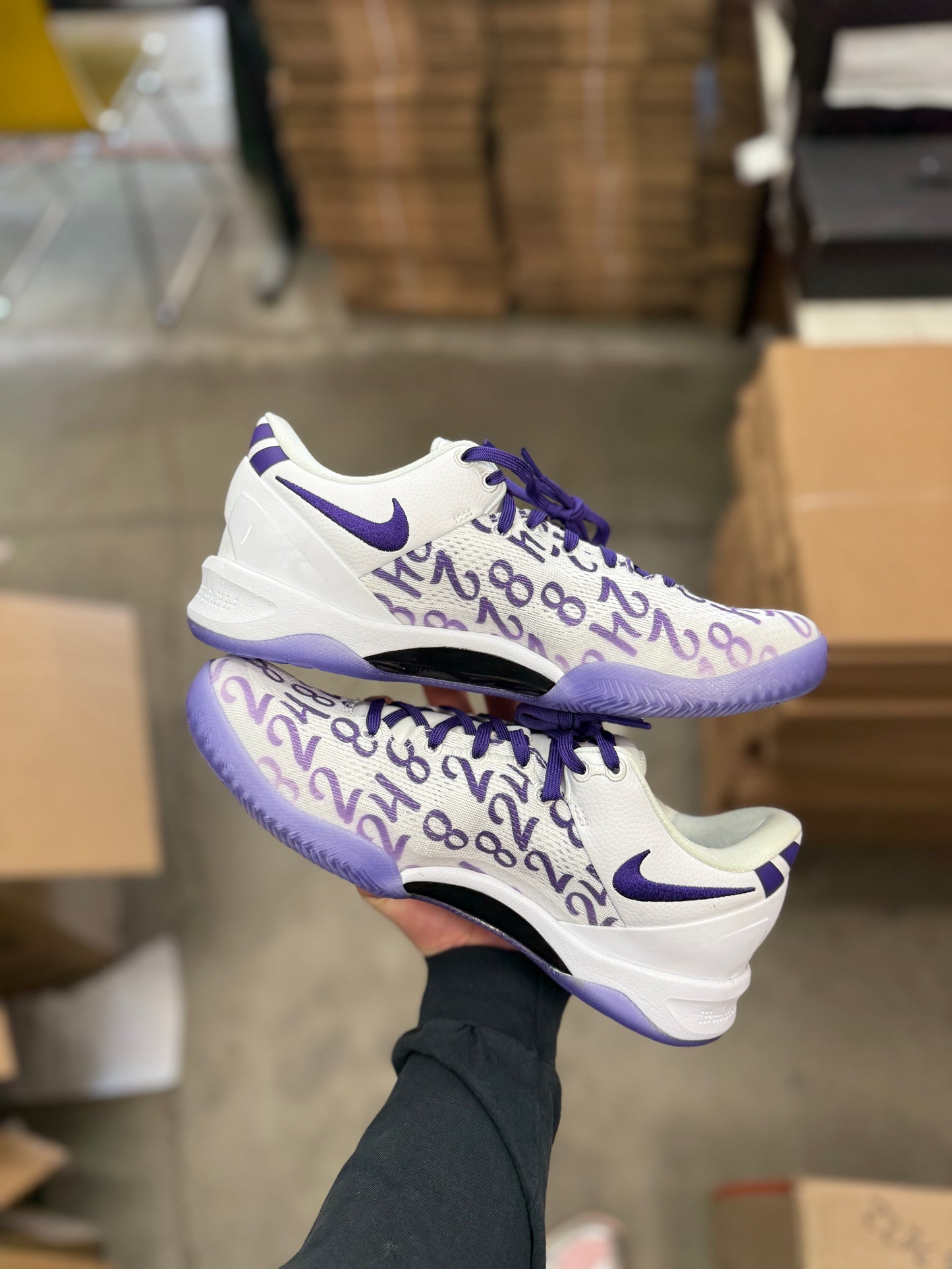 Kobe 8 Court Purple (8.5)