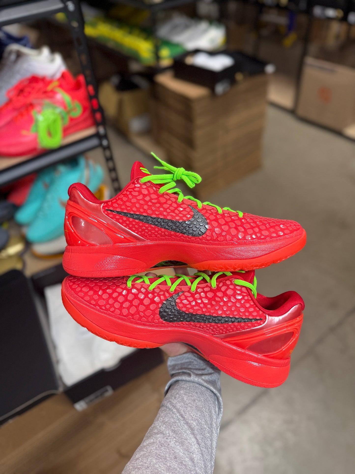 Kobe 6 Reverse Grinch (13)