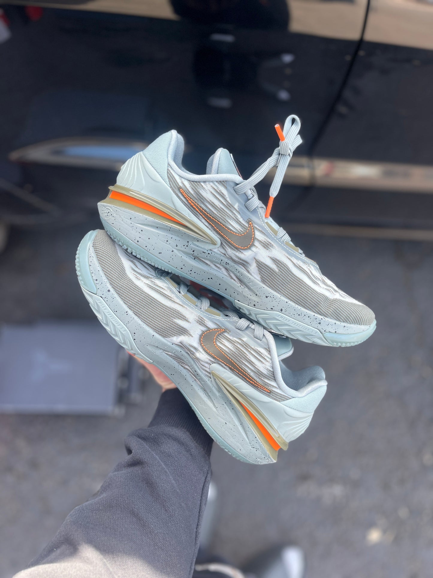 Dbook gt cut 2 (size 8.5)