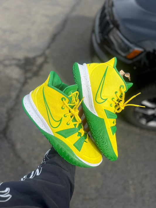 Oregon PE Kyrie (size 15)