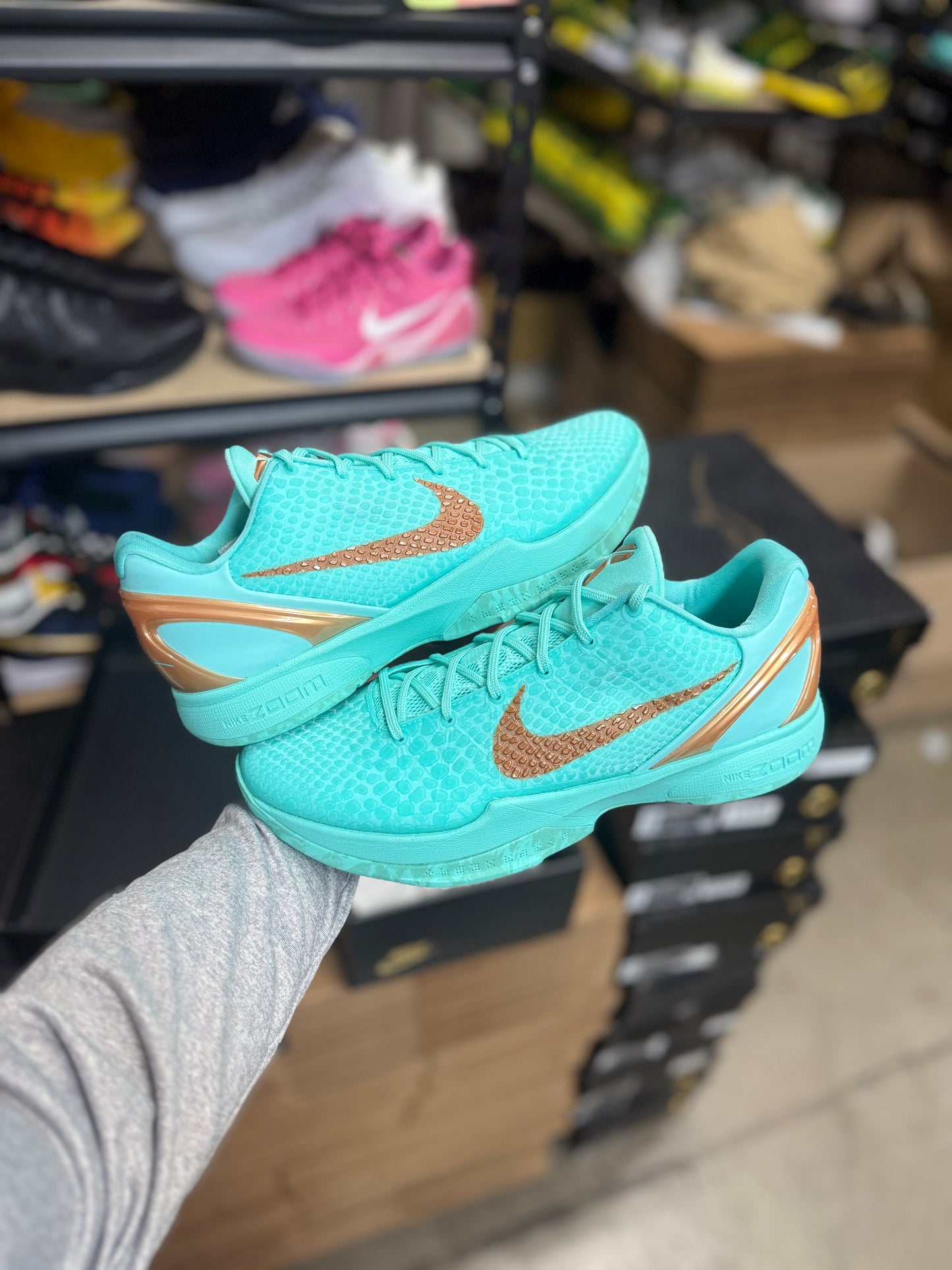 Kobe 6 Jalen Brunson (13)