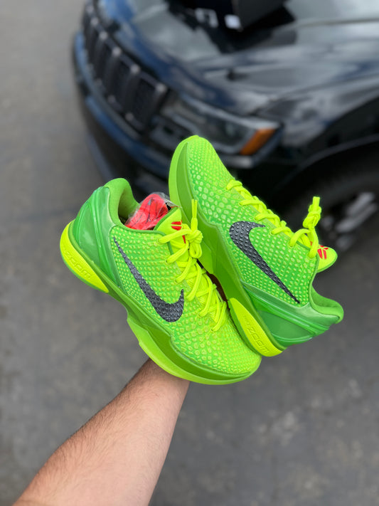 Grinch (size 8,9,10,11)