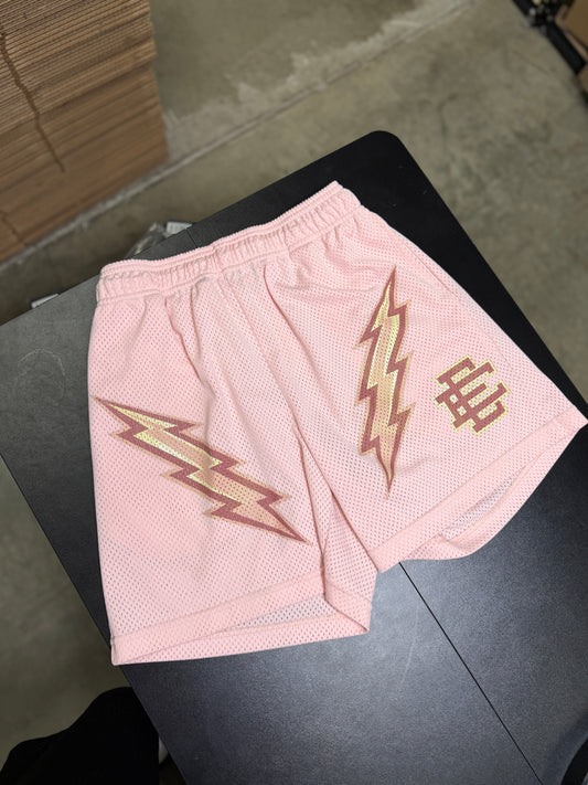 EE shorts (M)