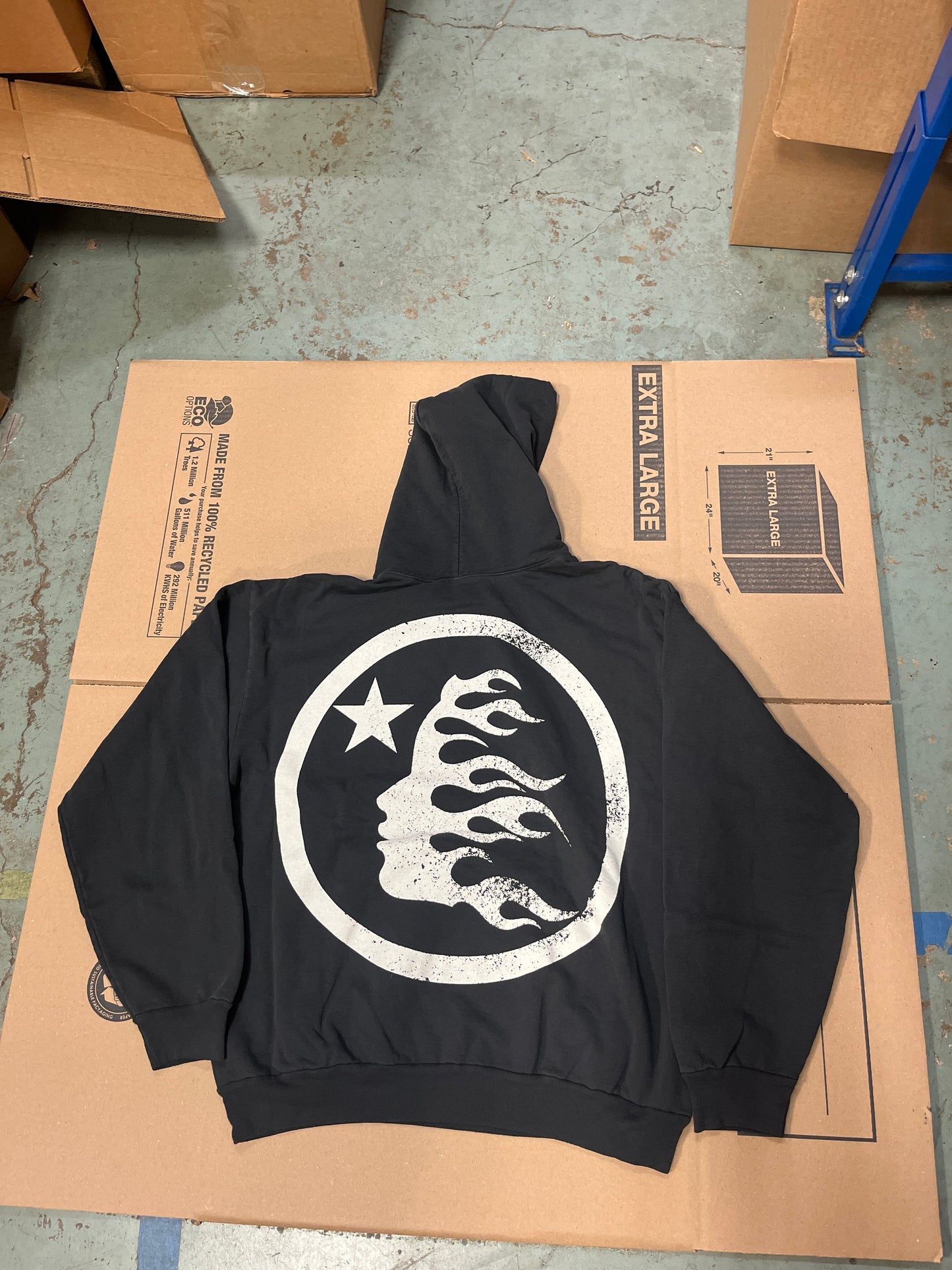 Hellstar hoodie (XL)