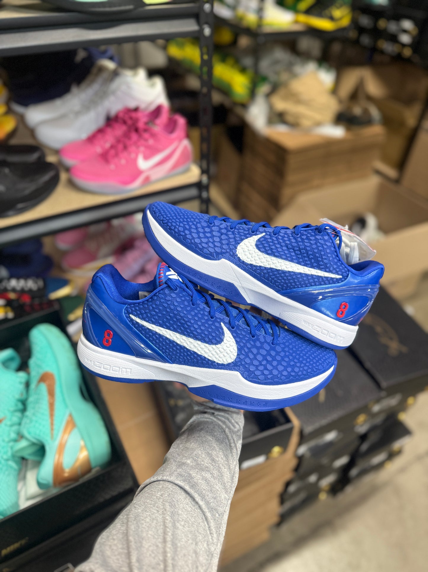 Kobe 6 Dodger (12)