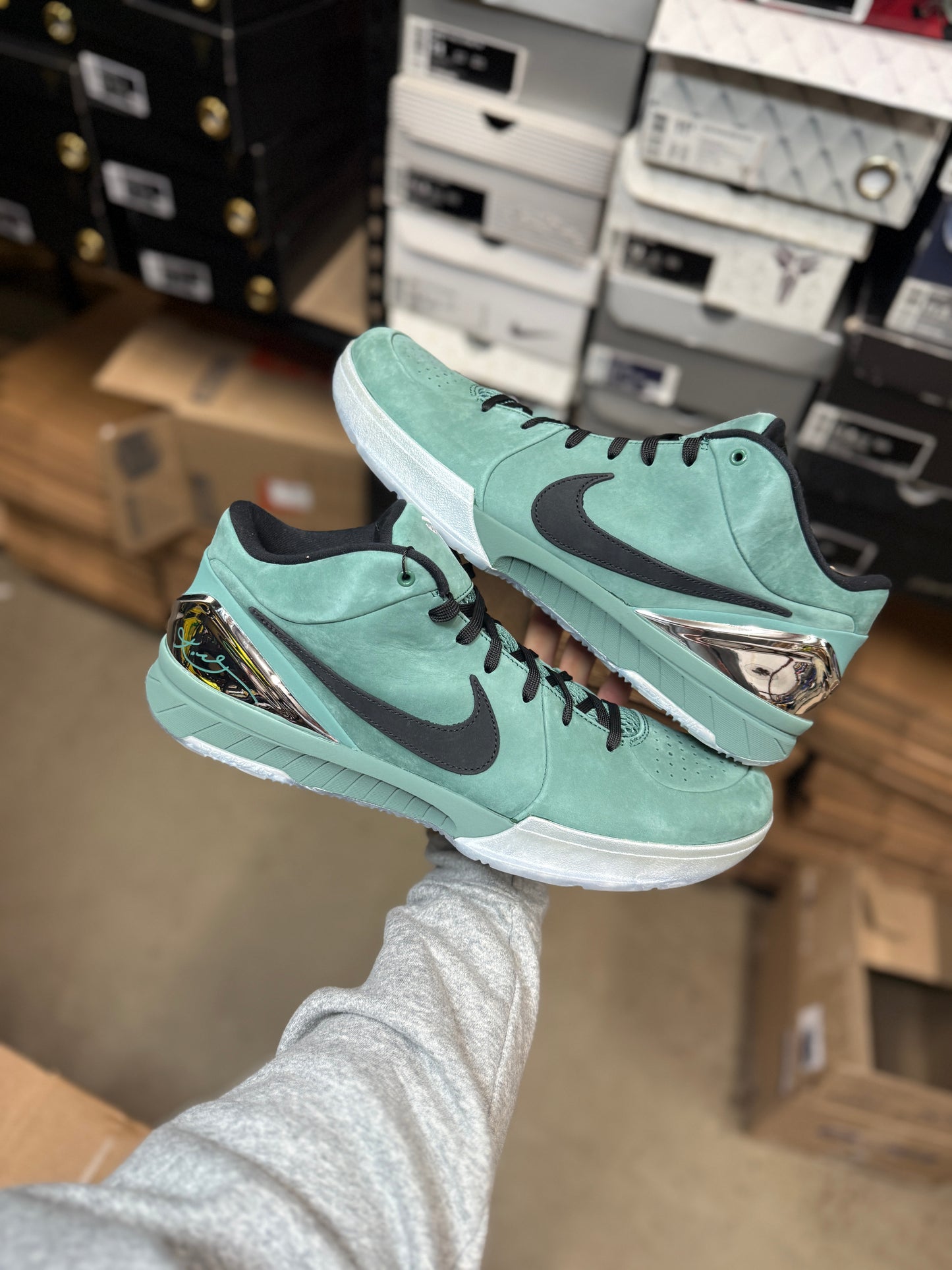 Kobe 4 Girl Dad (14)