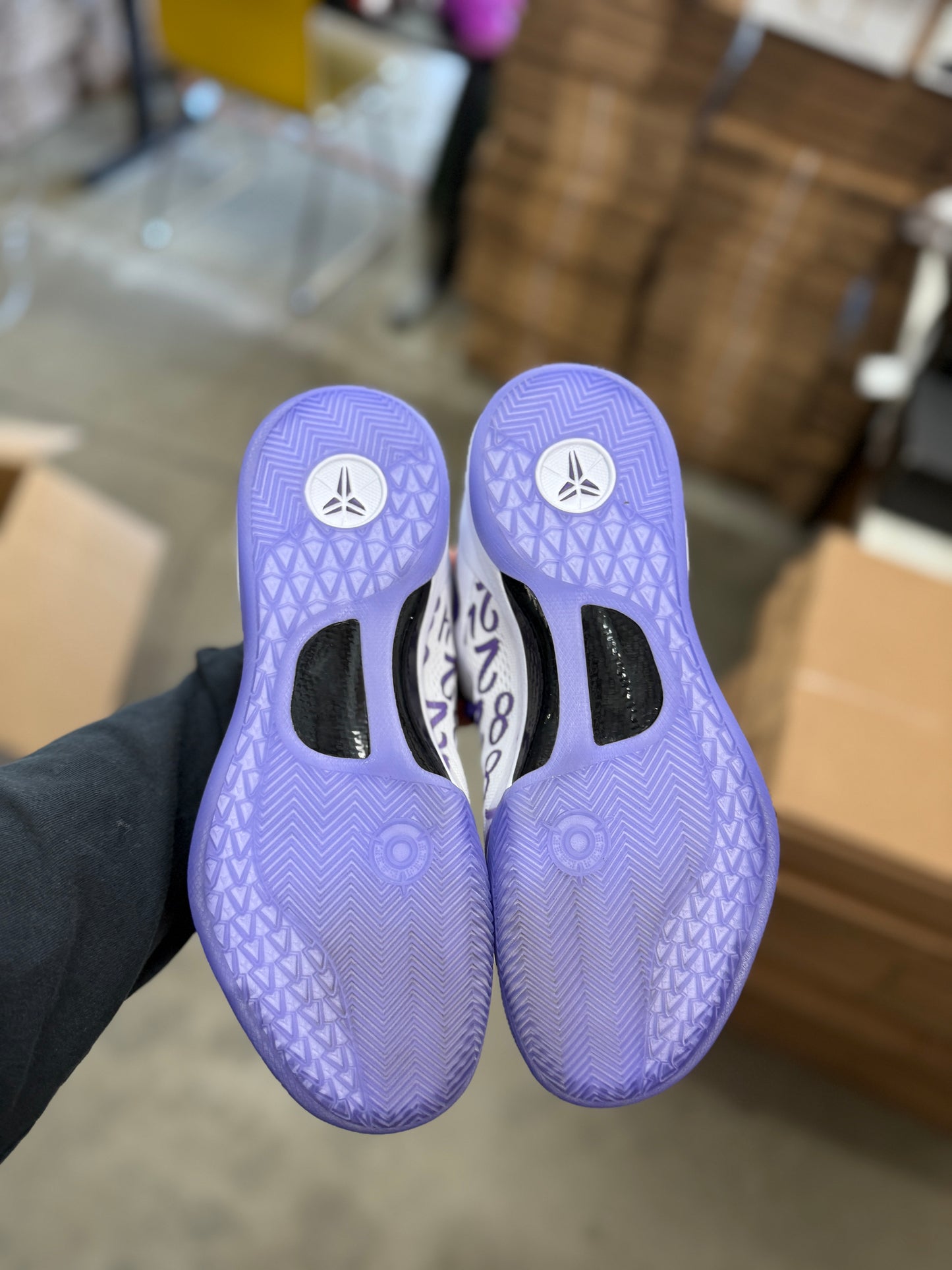 Kobe 8 Court Purple (8.5)